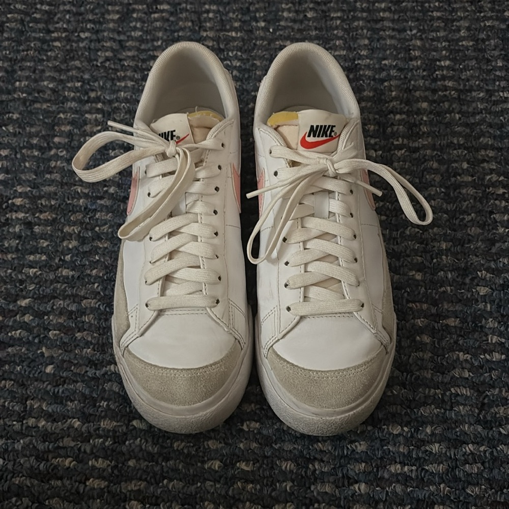 nike low platform blazers - Picture 5 of 5